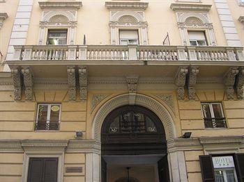 Margaret Hotel