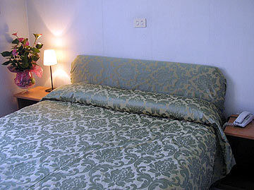 Margaret 2* Roma